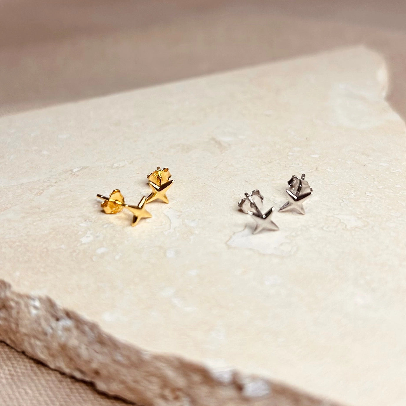 Star Stud Earrings  - gold / silver