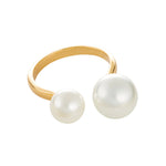 Load image into Gallery viewer, Gold Pearl Ring
