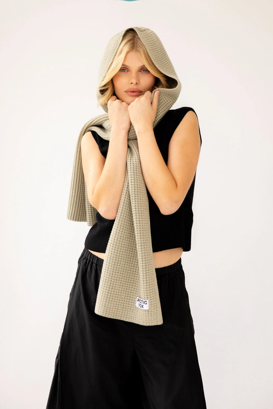 The Recycled Bottle Hooded Scarf - arctic grey