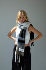 Load image into Gallery viewer, The Stockholm Scarf - Arctic
